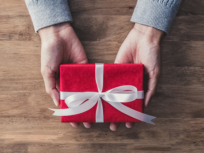 4 Top Christmas Tax Questions